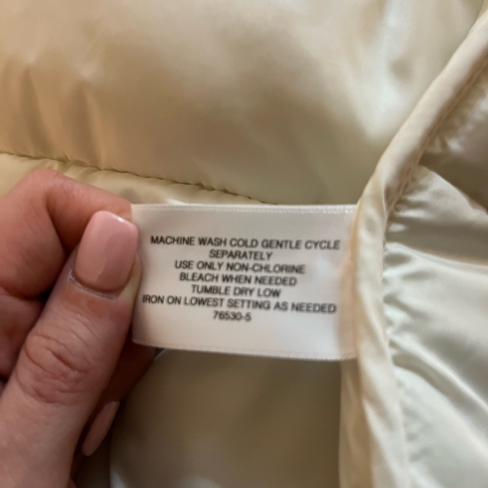 St. John's Bay Womens Removable Hood Mid weight Puffer Jacket Ivory M - Picture 7 of 7